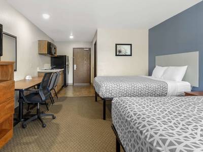 WoodSpring Suites Raleigh Garner