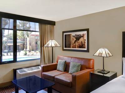 DoubleTree by Hilton Hotel Phoenix Tempe