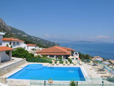 Yiannis Apartments