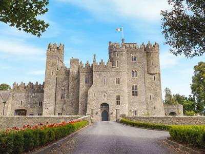 L.V.X. Kilkea Castle