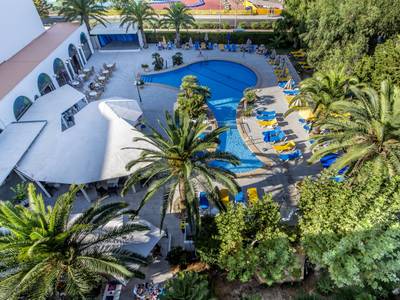 Hoteles & Apartamentos La Santa Maria