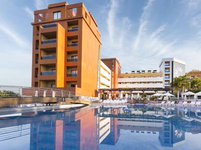 Be Live Experience La Nina