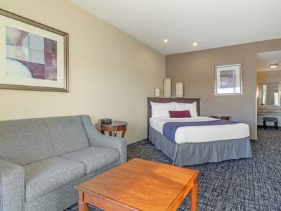 Best Western Plus Bayside Hotel