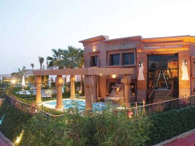 Savoy & Royal Savoy & Royal Savoy Villas