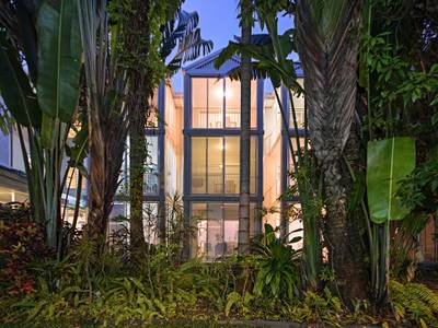 Port Douglas Apartments