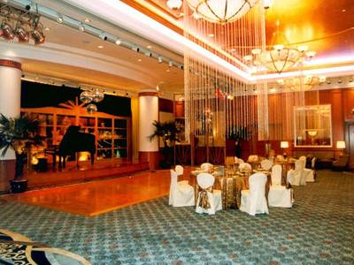 Four Seasons Hotel Shanghai