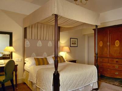 Macdonald Bear (Foto)