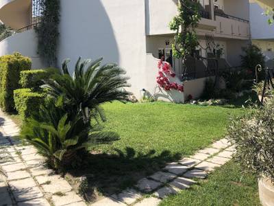 Jimmys Garden Apartment