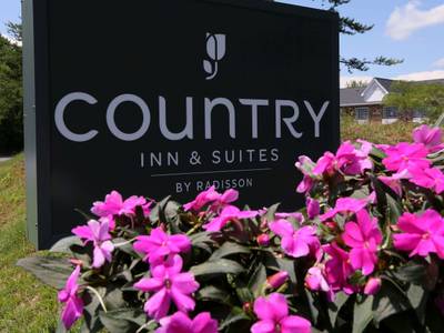 Country Inn & Suites by Radisson, Charlotte I-85 Airport, NC
