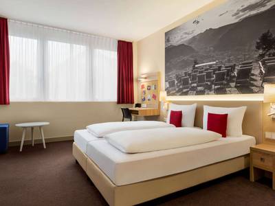 Vienna House Easy München 