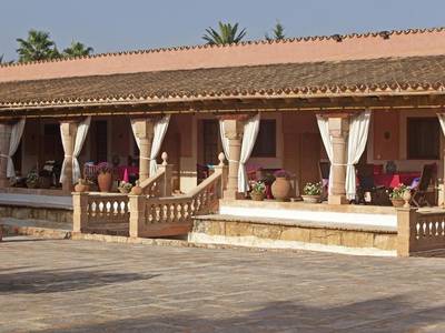 Es Revellar Art Resort