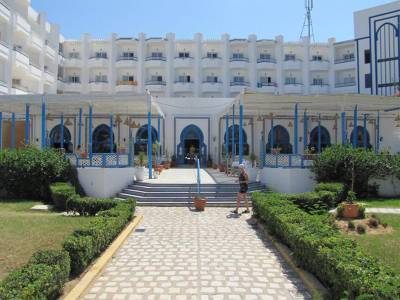 Palmyra Holiday Resort & Spa