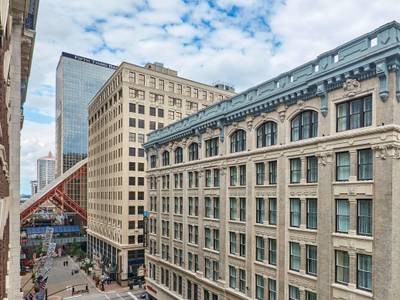 Embassy Suites by Hilton Louisville Downtown