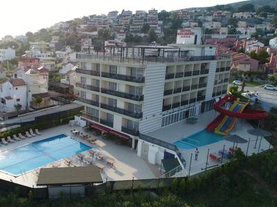 Belmare Hotel