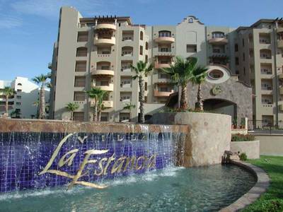 Villa la Estancia Beach Resort & Spa