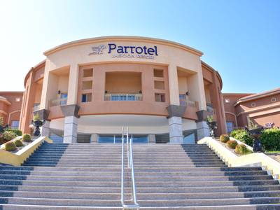 Parrotel Lagoon Resort 