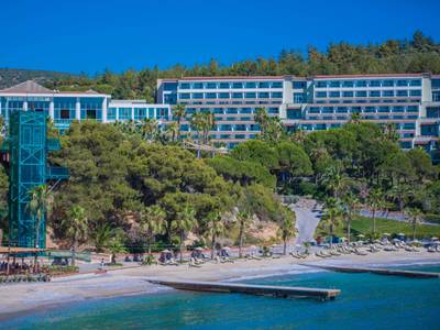 Pine Bay Holiday Resort