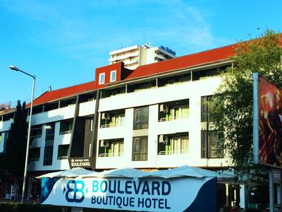 Boulevard Boutique Hotel