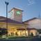 La Quinta Inn & Suites Albuquerque-Midtown/University