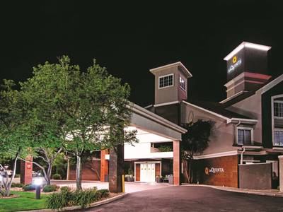 La Quinta Inn & Suites Denver Airport
