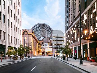 The Curtis A Doubletree by Hilton (Foto)