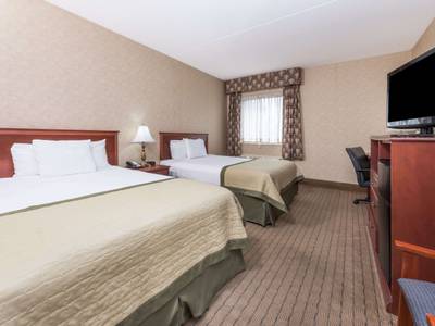 Baymont Inn & Suites Indianapolis South