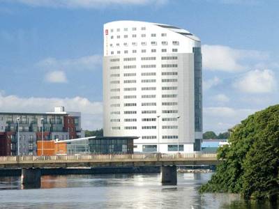 Clayton Hotel Limerick