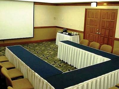 Holiday Inn Express Galleria San Jeronimo