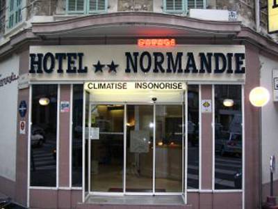 Hôtel Ozz by HappyCulture