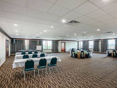 Quality Inn & Suites Cincinnati