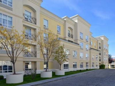 Hampton Inn & Suites By Hilton Calgary University Northwest