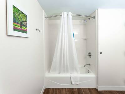 Hampton Inn Columbia I 26 Harbison Blvd