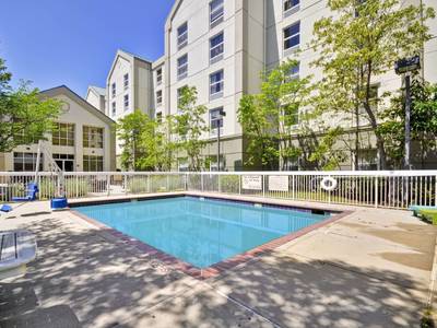 Hampton Inn & Suites Memphis Shady Grove