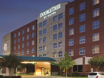 DoubleTree by Hilton Hotel Dallas - Farmers Branch