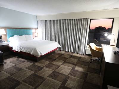 Hampton Inn Hutchinson