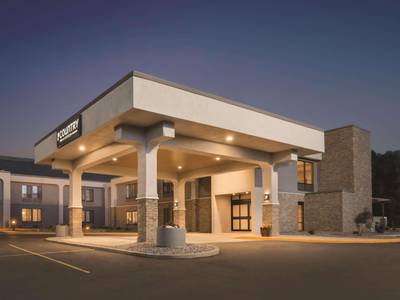 Settle Inn La Crosse