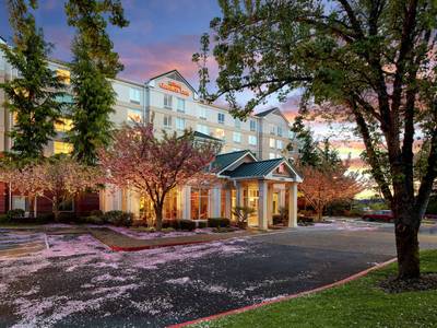 Hilton Garden Inn Portland - Lake Oswego