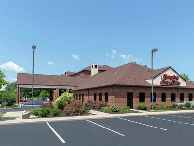 Hampton Inn & Suites Cleveland Airport