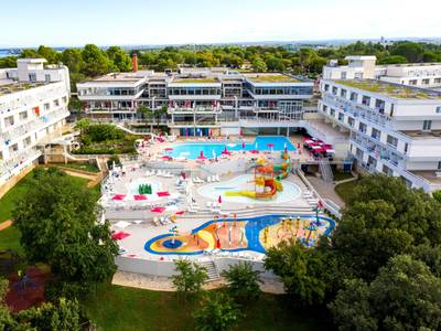 Zelena Resort - Hotel Delfin Plava Laguna