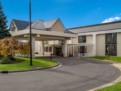 Country Inn & Suites by Radisson, Saginaw, MI