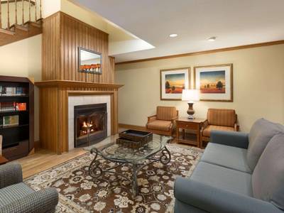 Country Inn & Suites by Radisson, Rochester, MN