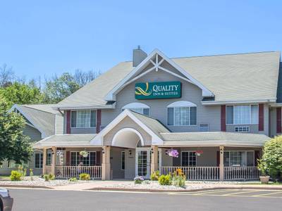 Quality Inn & Suites