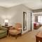 Country Inn & Suites by Radisson, Louisville South, KY