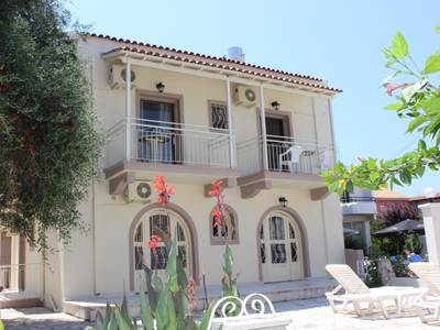 Island Beach Resort - Paralia Studios