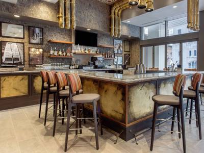 Cambria hotel & Suites Philadelphia Downtown Center (Foto)