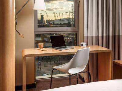 Ibis London Canning Town