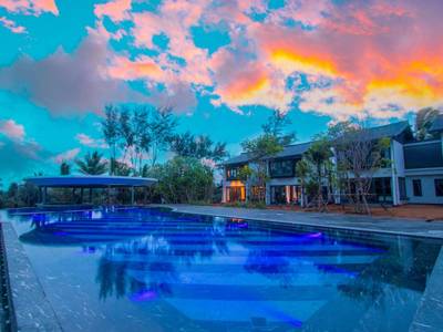 Baba Beach Club Natai