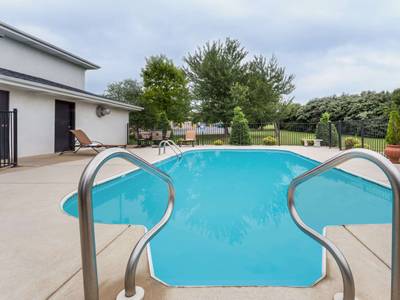 Days Inn Springfield