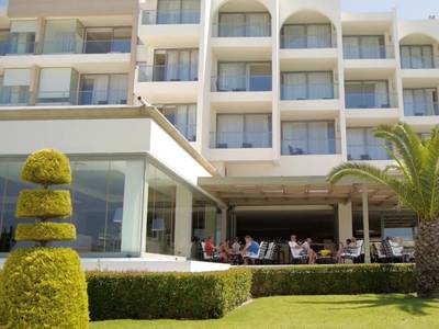 The Ixian Grand - Erwachsenenhotel