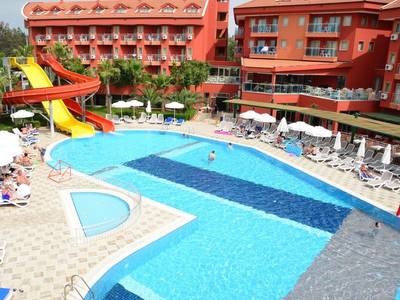 Club Side Coast Hotel